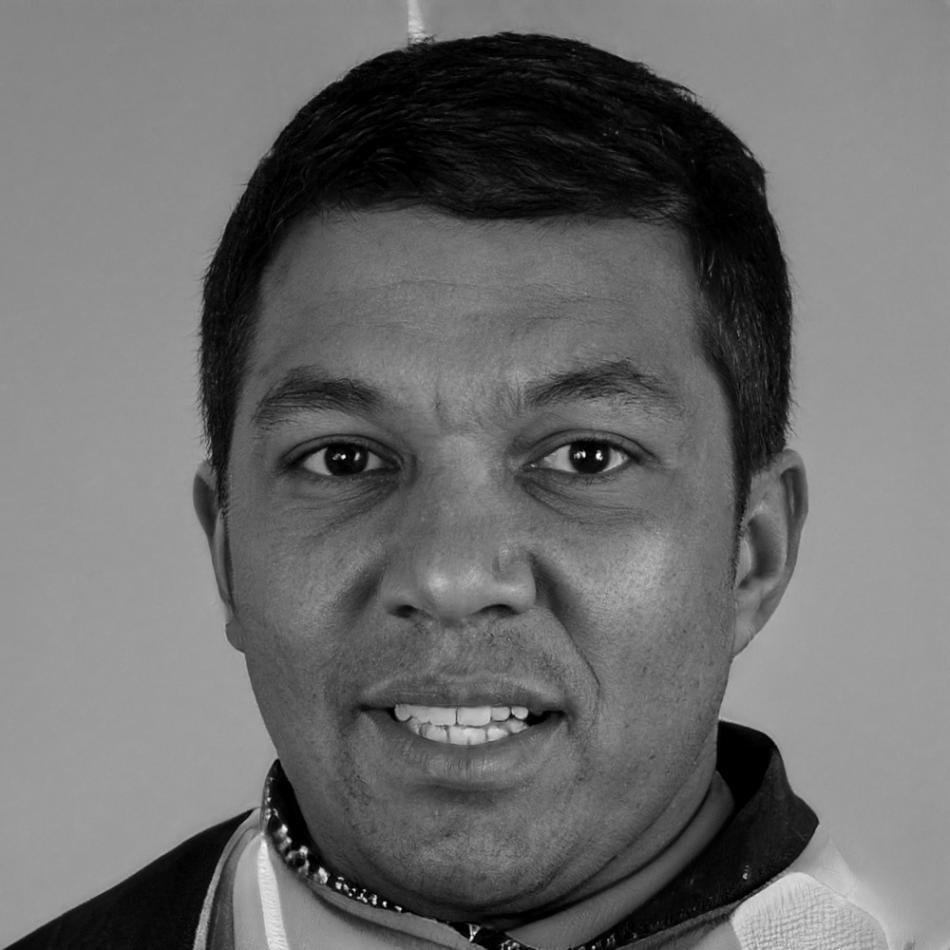 Retrato de Carlos, estudiante exitoso